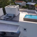 Awesome In Okrug Gornji With Wifi Apartment *